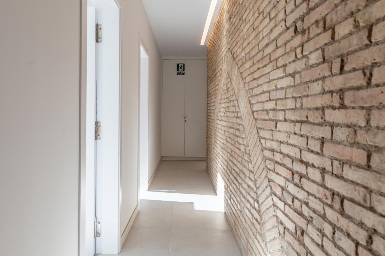 Room Close To City Centre Valencia Luaran gambar