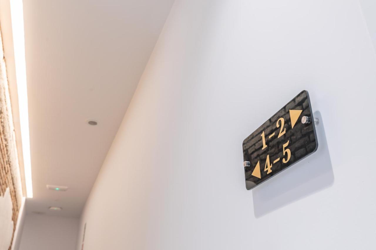 Room Close To City Centre Valencia Luaran gambar